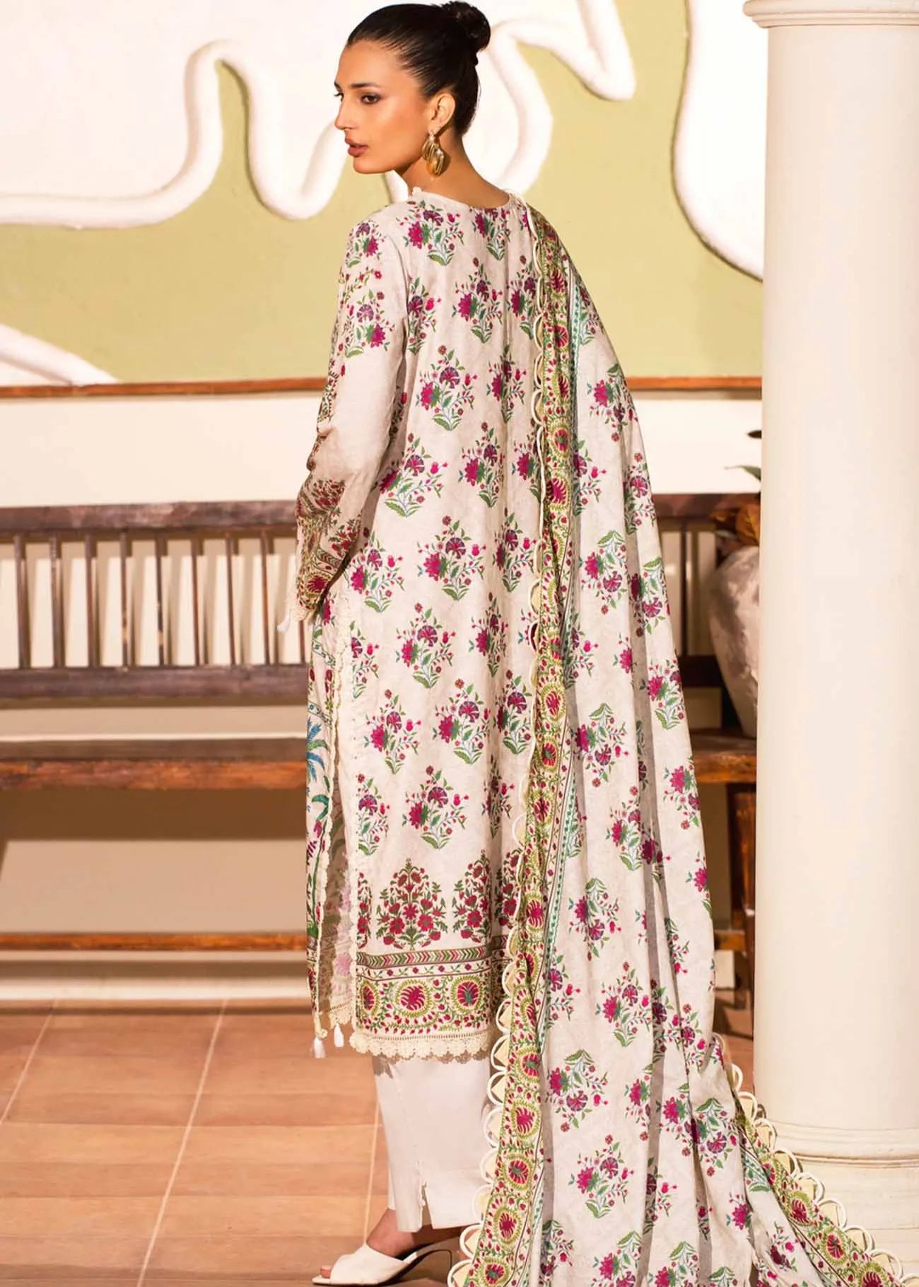 MAUSUMMERY DIGITAL PRINTED LAWN SUIT 3 PIECE VOLUME 1 JASMINE | ✅ 100% Original