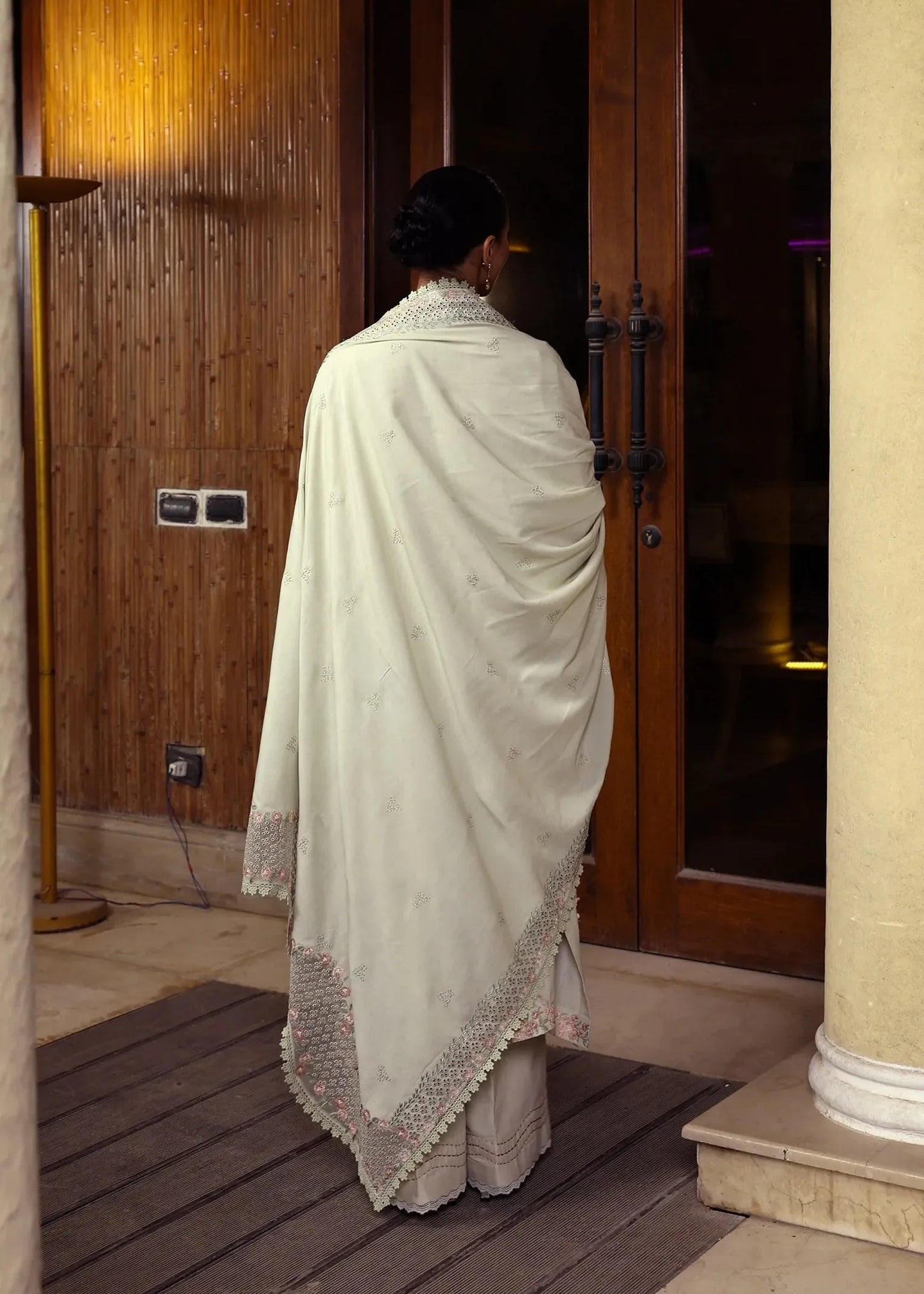 ELAF LUXURY EMBROIDERED KARANDI WINTER COLLECTION 3PC UNSTITCHED | EWK-5A PEARLOSA | ✅ 100% Original