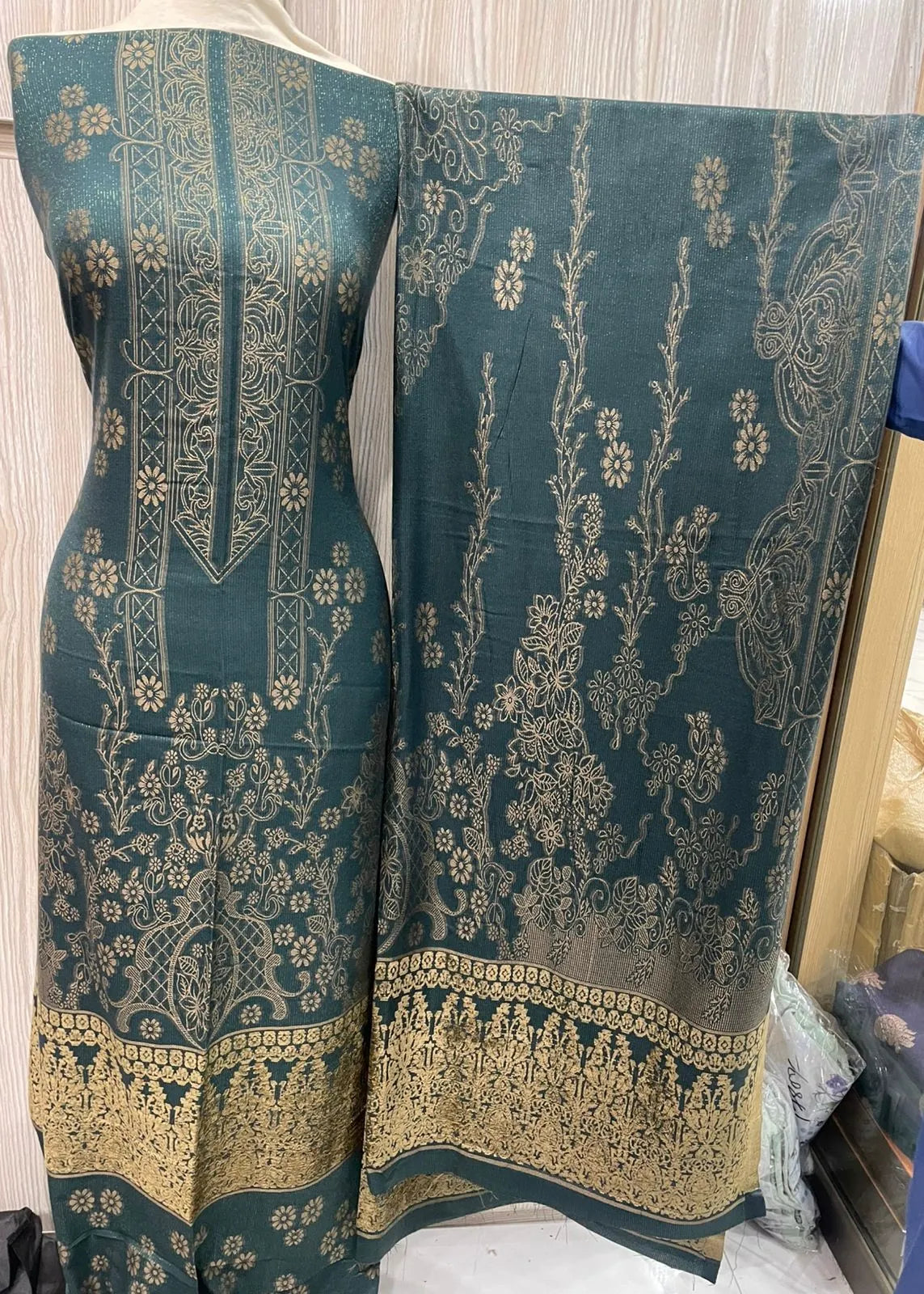 PERSIAN PALACHI WOOL WINTER 3PC SUIT WITH PALACHI SHWAL (Green) EFD-05