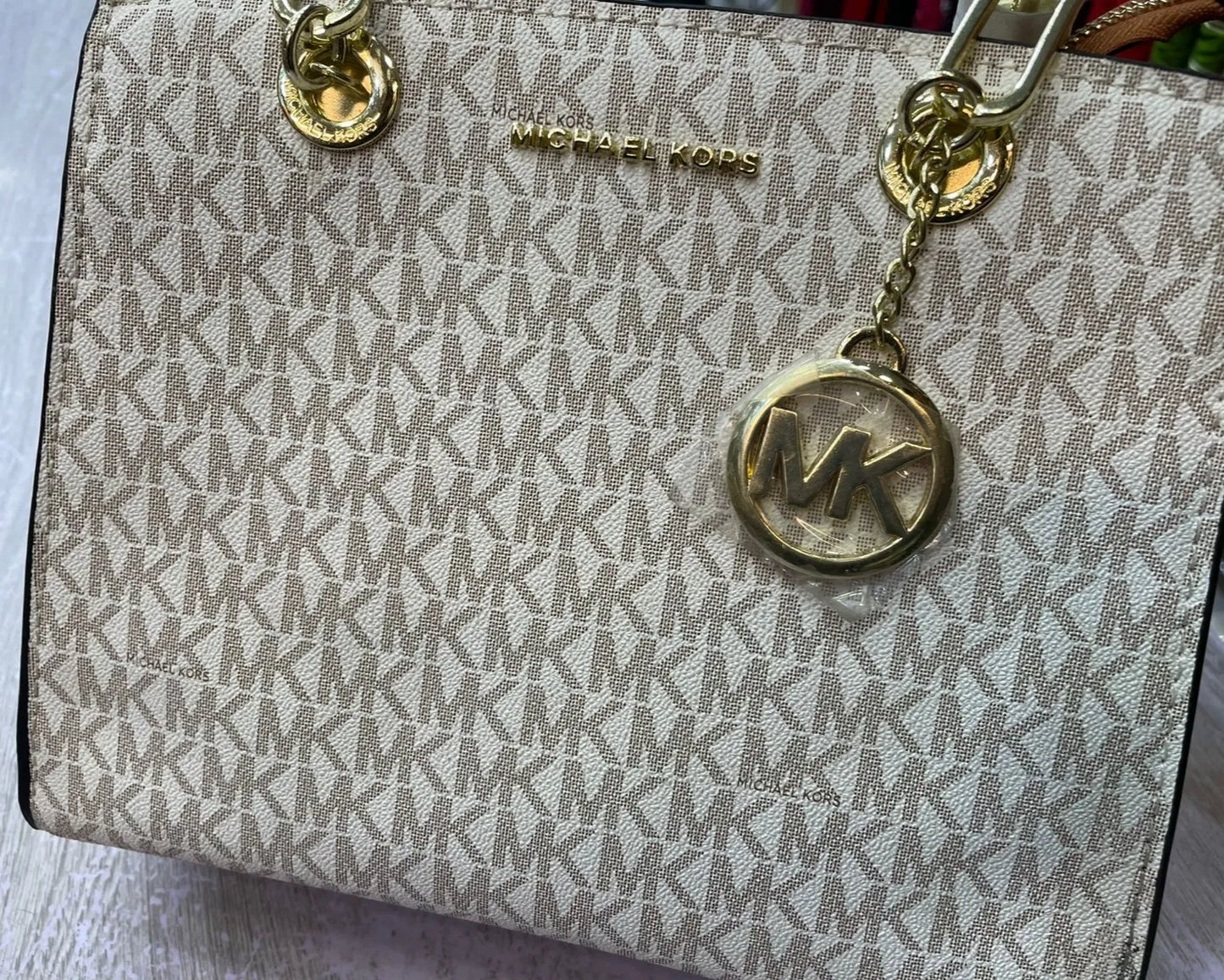 MICHAEL KORS MK SHOULDER BAG & HAND BAG FOR WOMAN WHITE COLOR