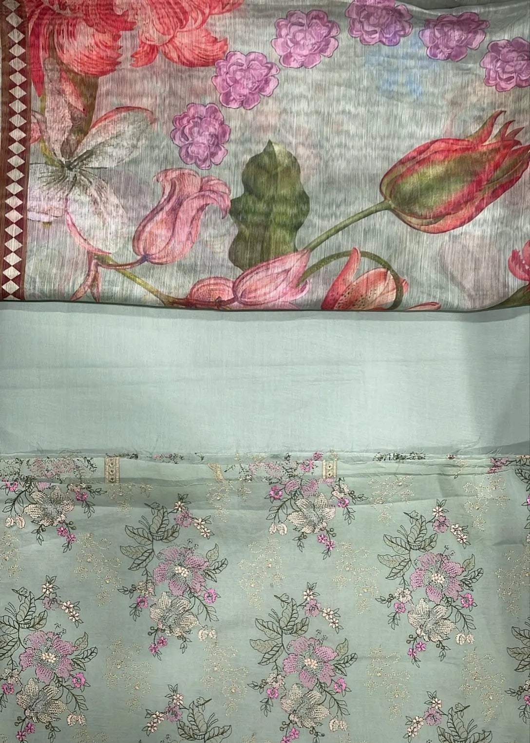 BAREEZE CHIKANKARI LAWN EMBROIDERED 3PC D-3 | ✅ 100% Original