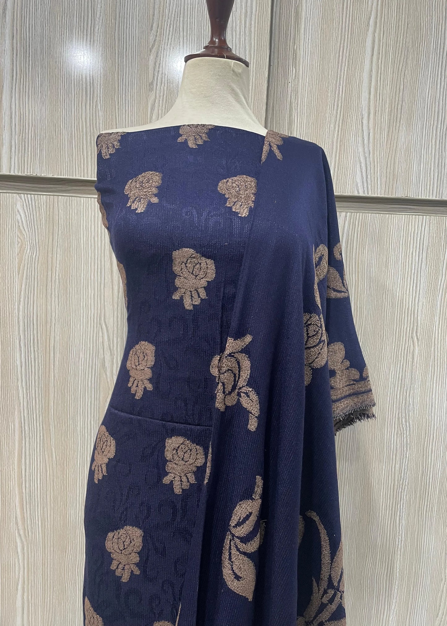 PERSIAN WOOL WINTER 3PC SUIT WITH PALACHI SHWAL (Navy Blue)