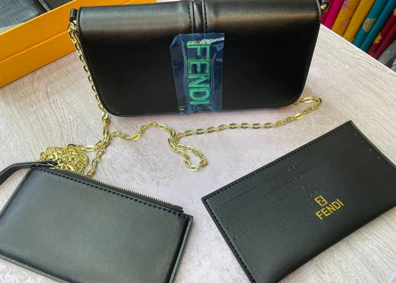 FENDI CROSSBODY SHOULDER BAG GIFT PACK FOR WOMAN BLCAK COLOR