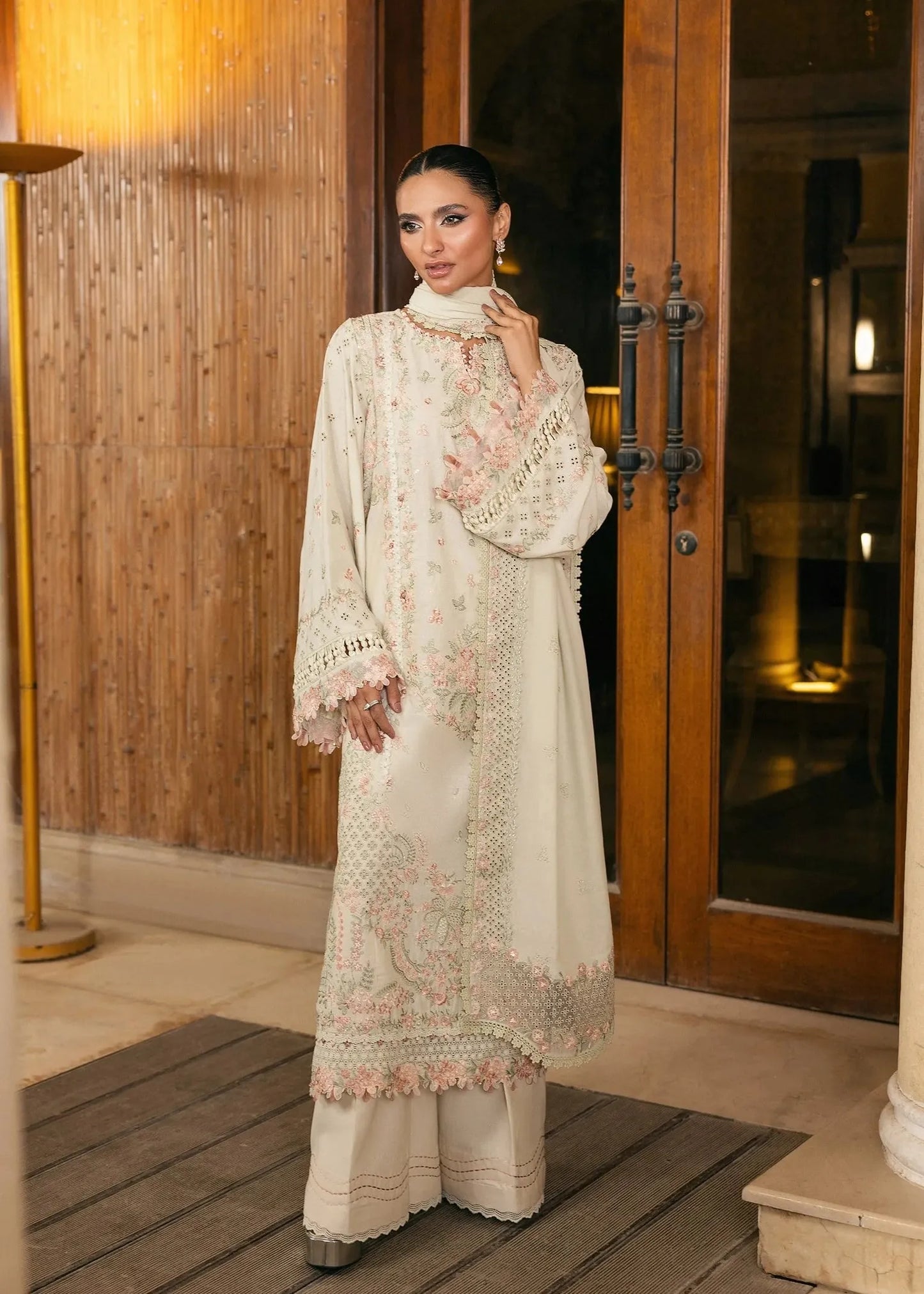 ELAF LUXURY EMBROIDERED KARANDI WINTER COLLECTION 3PC UNSTITCHED | EWK-5A PEARLOSA | ✅ 100% Original