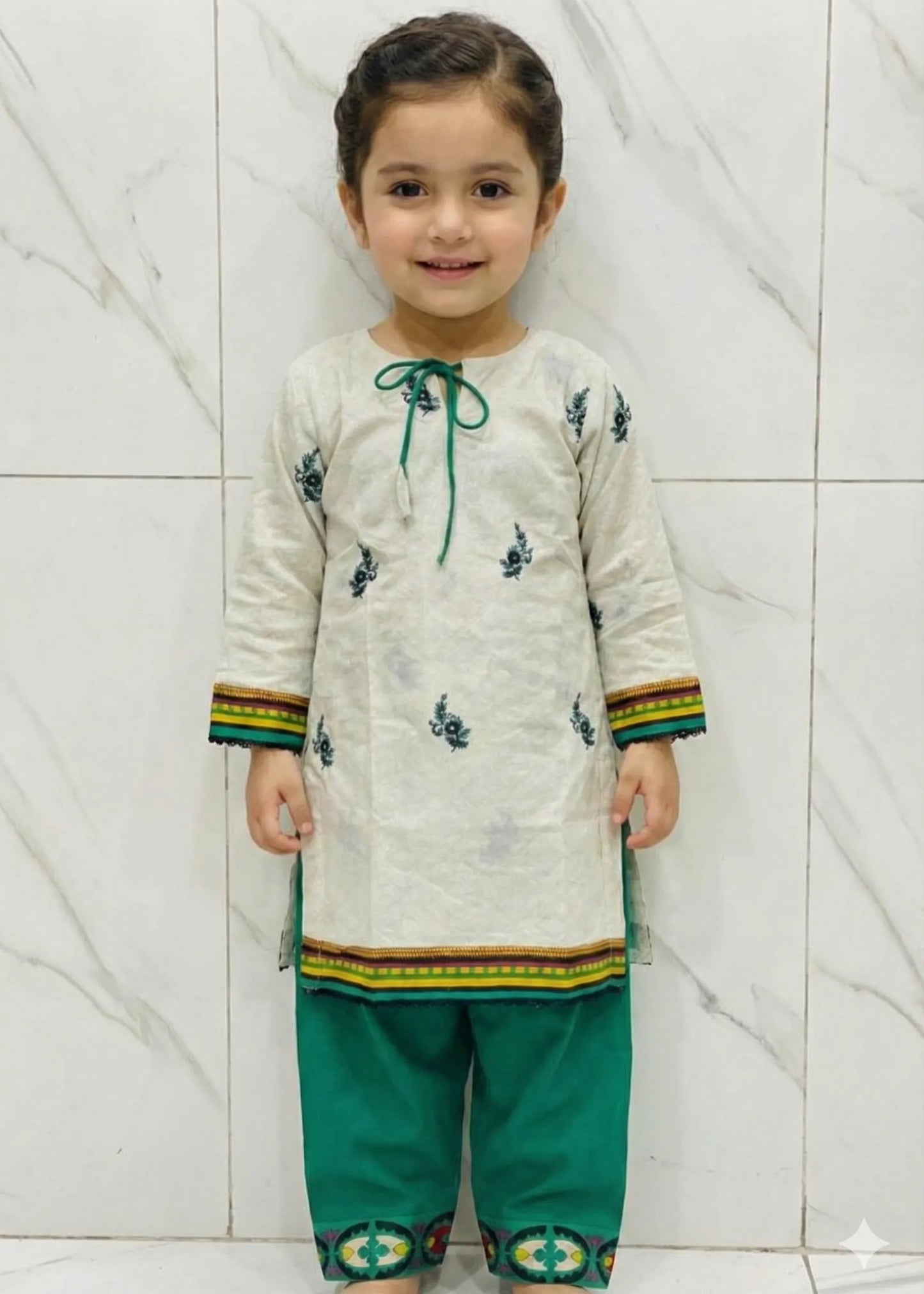 KIDS STITCHED LAWN SUIT 2PC GREEN