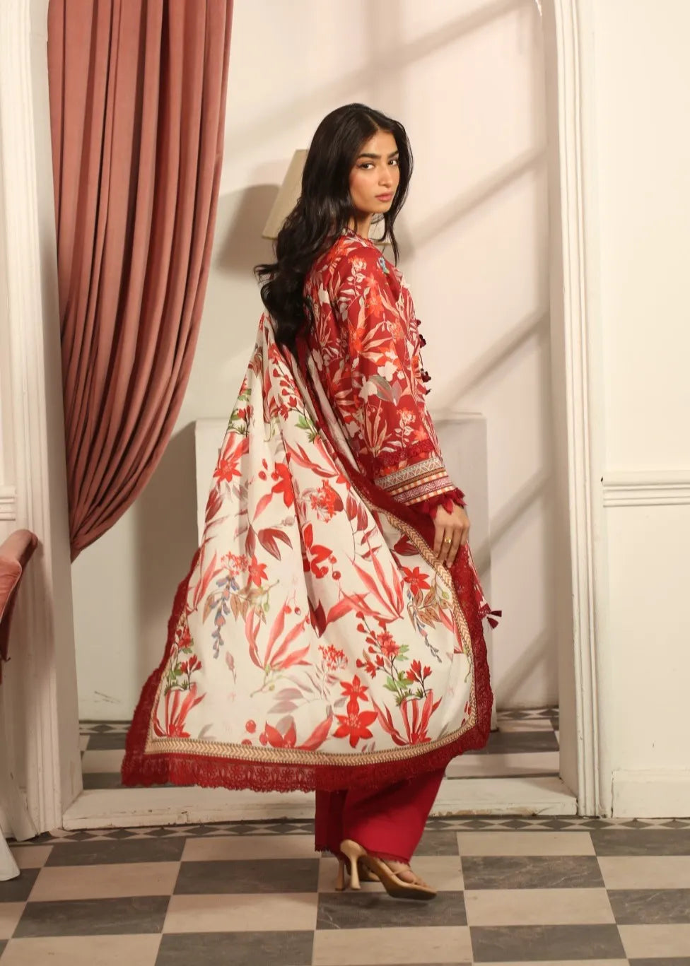 MAUSUMMERY DIGITAL PRINTED LAWN SUIT 3 PIECE VOLUME 2 AMBER | ✅ 100% Original