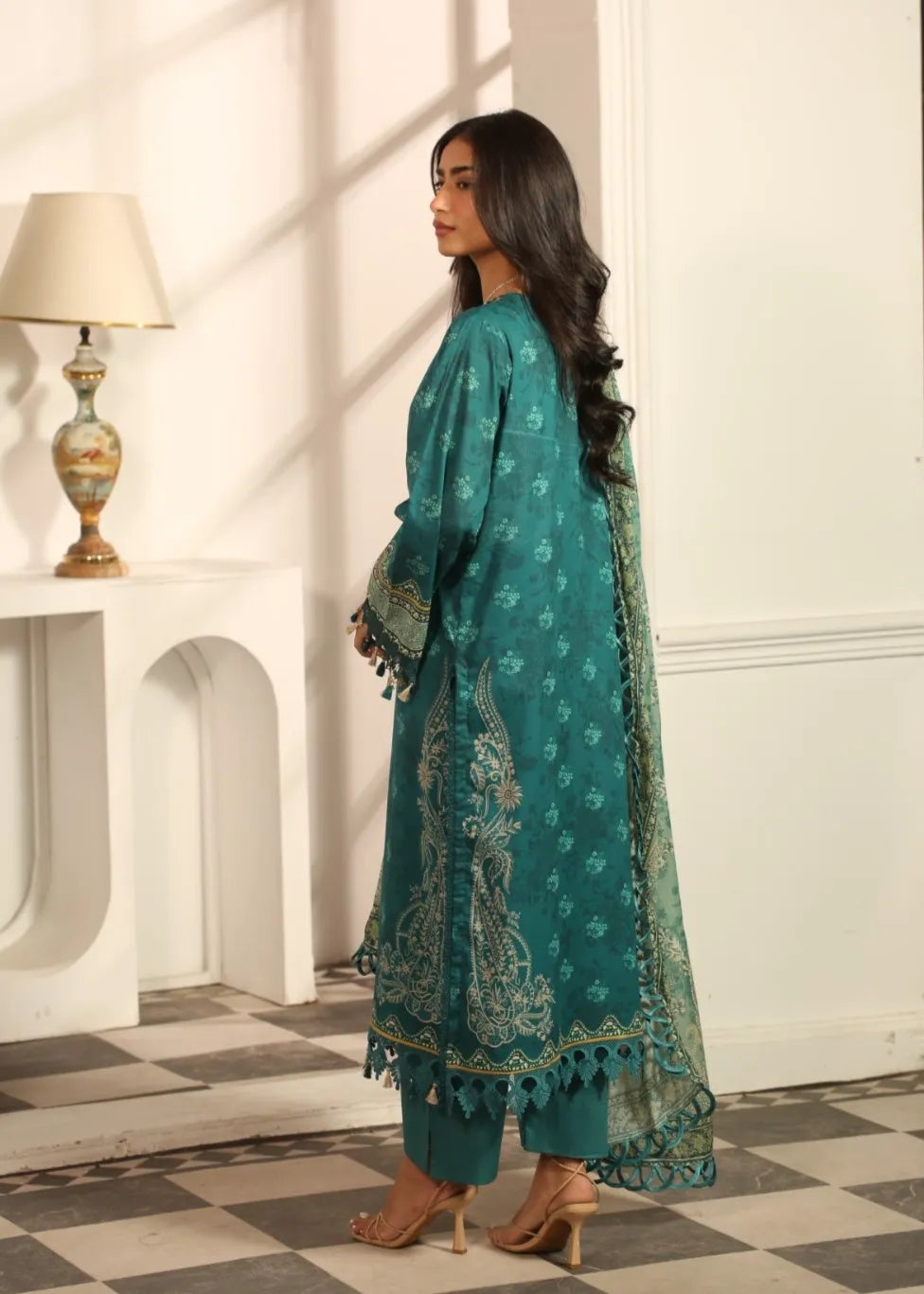 MAUSUMMERY DIGITAL PRINTED LAWN SUIT 3 PIECE VOLUME 2 EMRALD | ✅ 100% Original