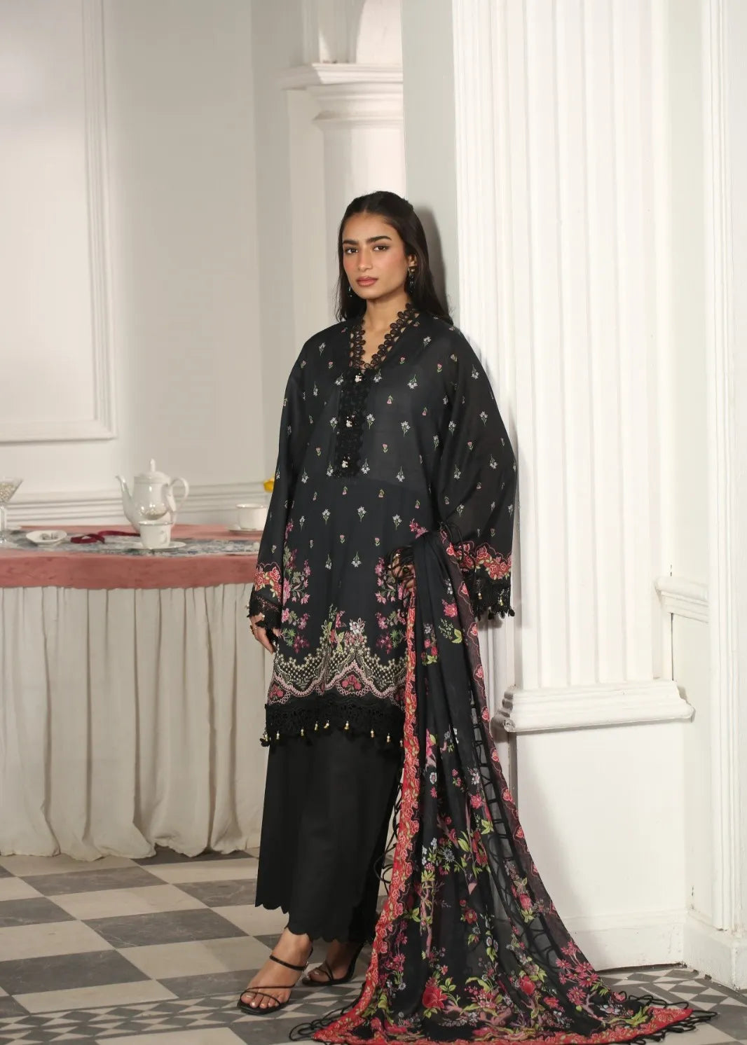 MAUSUMMERY DIGITAL PRINTED LAWN SUIT 3 PIECE VOLUME 2 NOIR | ✅ 100% Original
