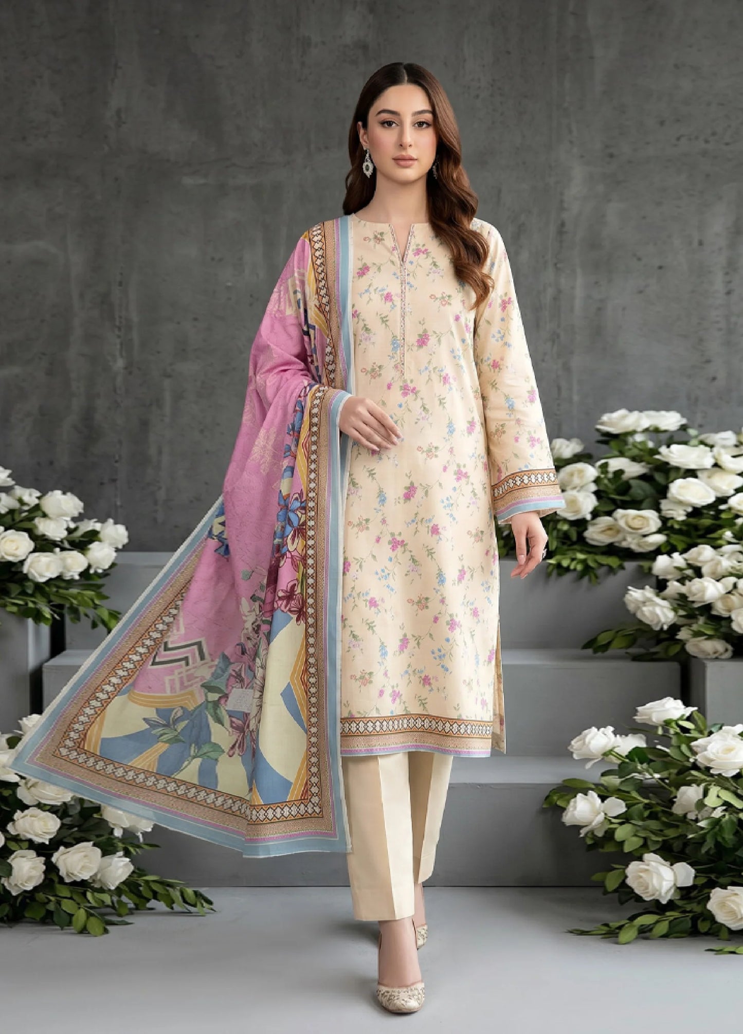 SALINA DOBBY BY REGALIA TEXTILES UNSTITCHED PRINTED LAWN 3 PIECE SUIT D-07