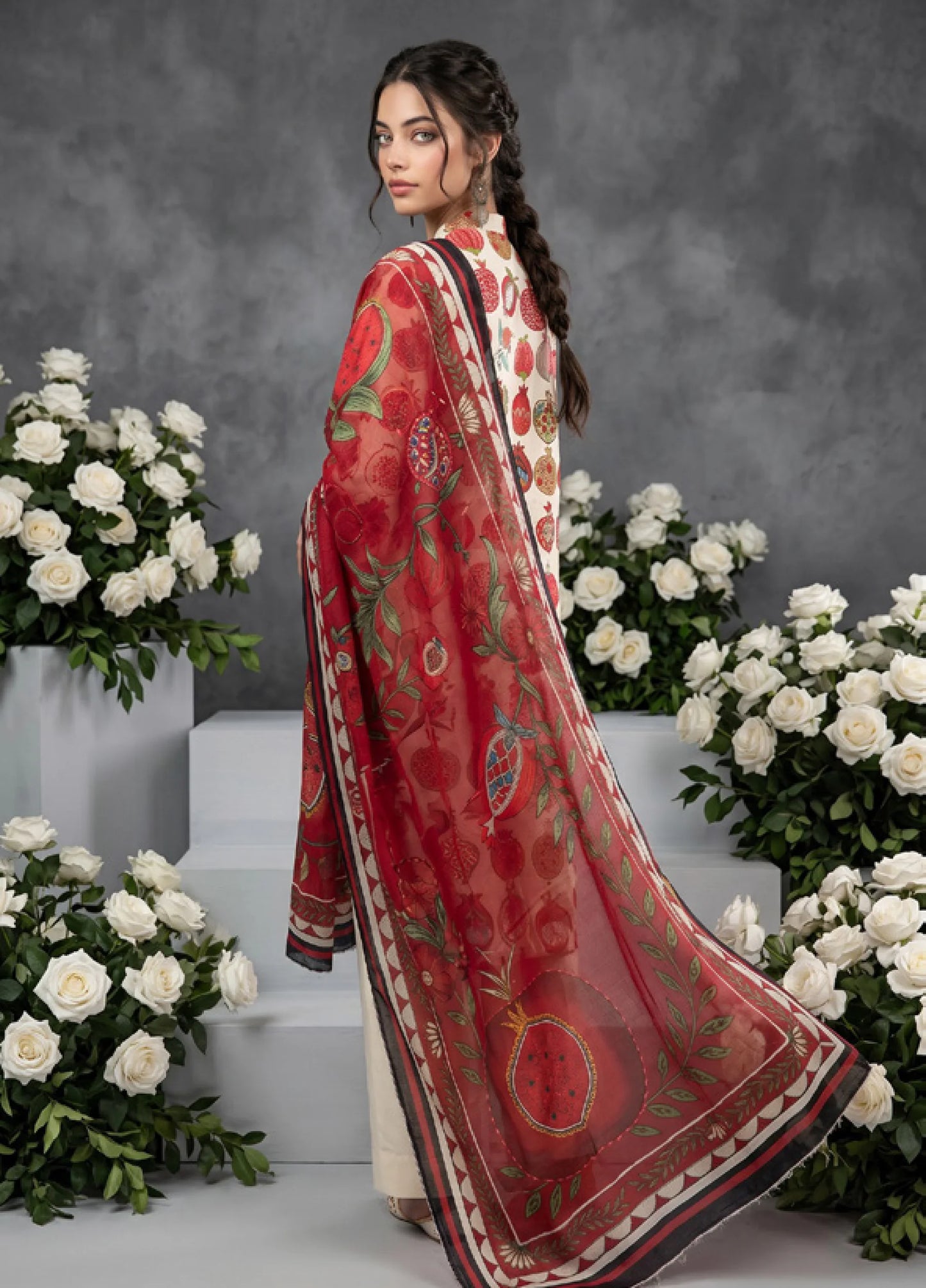 SALINA DOBBY BY REGALIA TEXTILES UNSTITCHED PRINTED LAWN 3 PIECE SUIT D-01