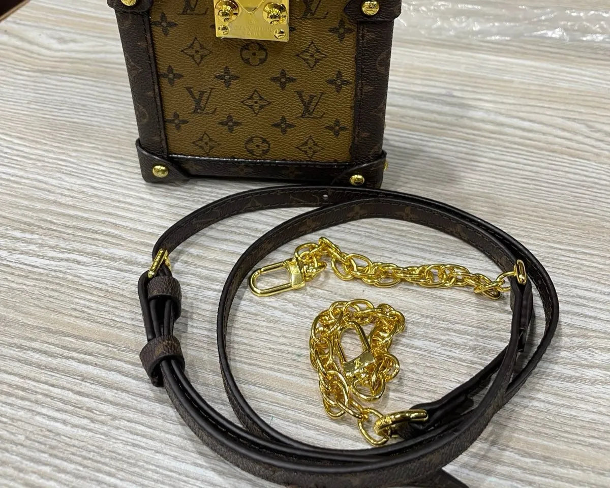LOUIS VUITTON VERTICAL CROSSBODY SHOULDER BAG FOR WOMAN
