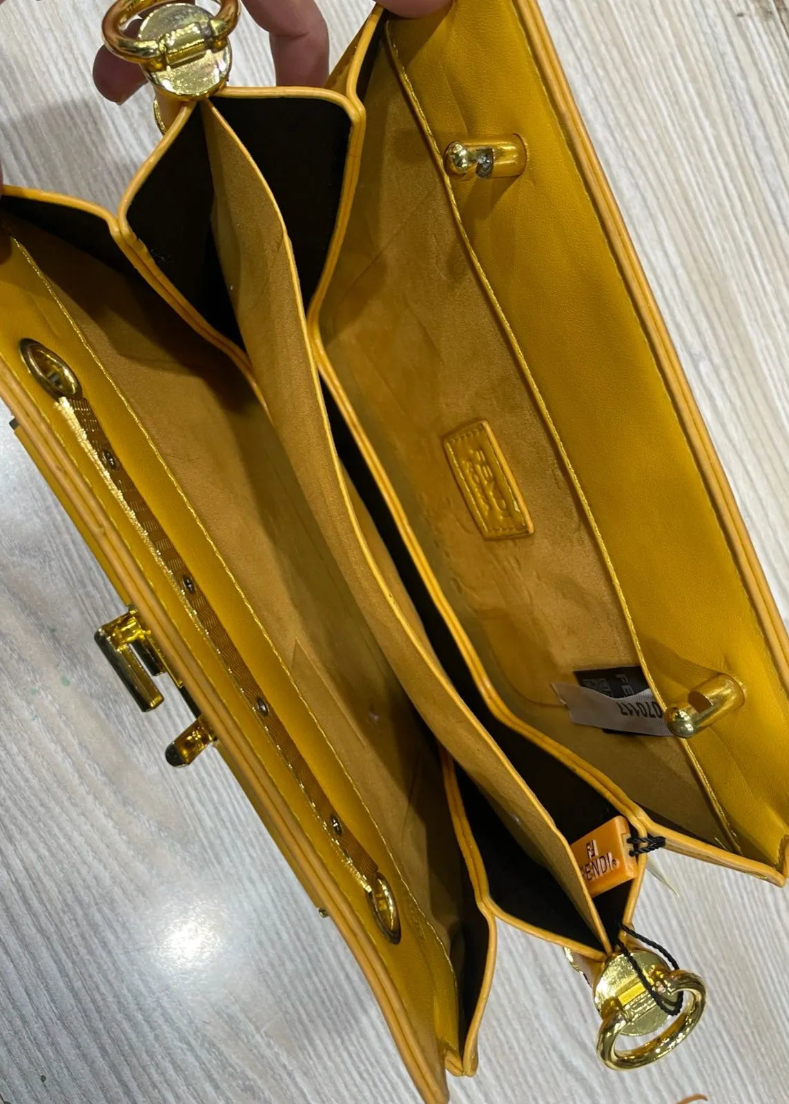 FENDI CROSSBODY SHOULDER BAG FOR WOMAN YELLOW COLOR