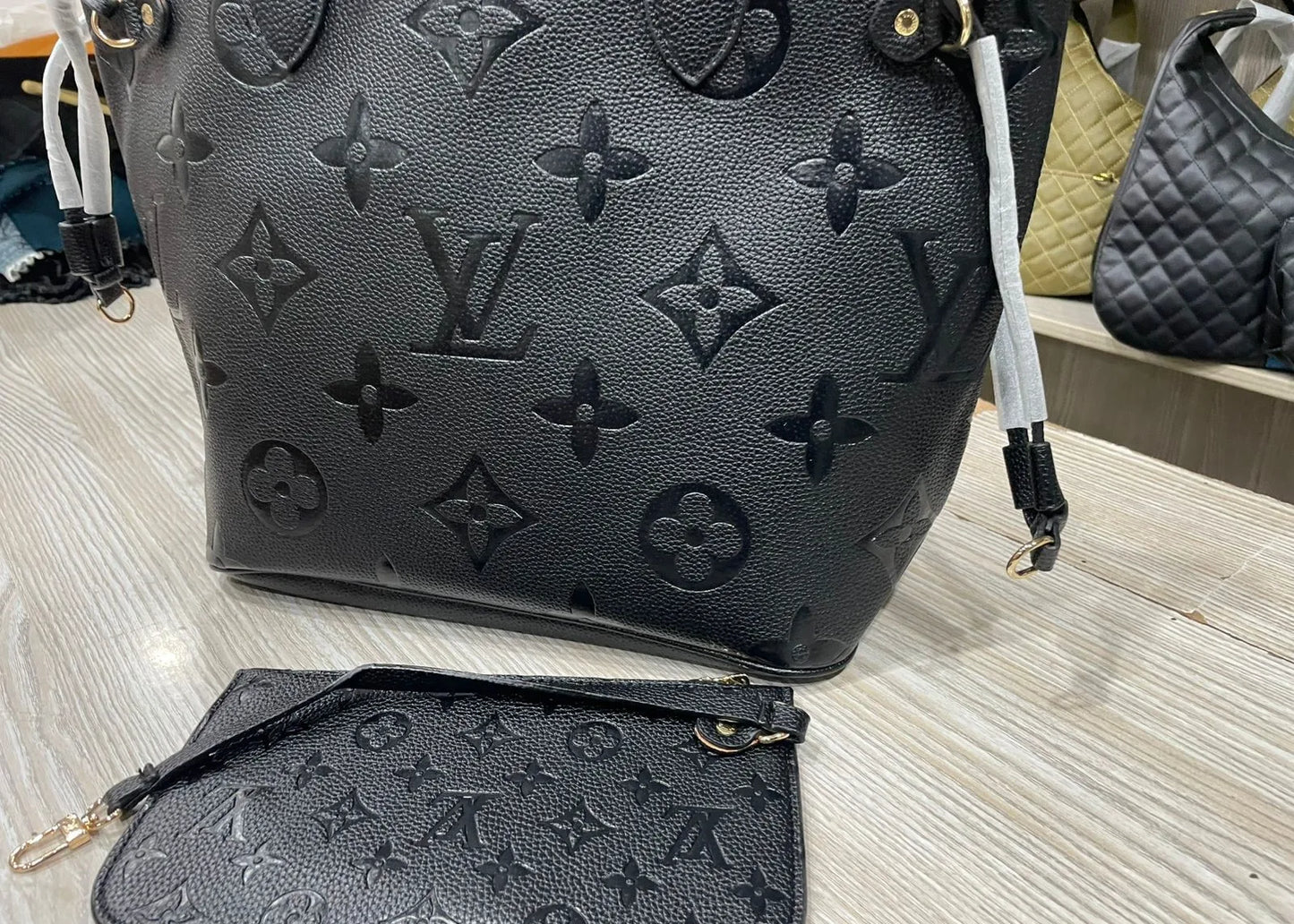 LV SHOULDER BAG & HAND BAG FOR WOMAN