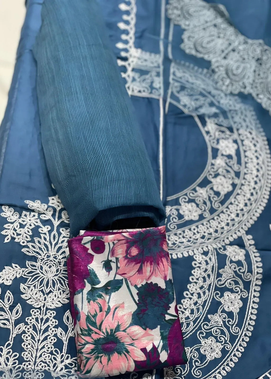 Parishay Janan Luxury Lawn'24 JL-07 | ✅ 100% Original