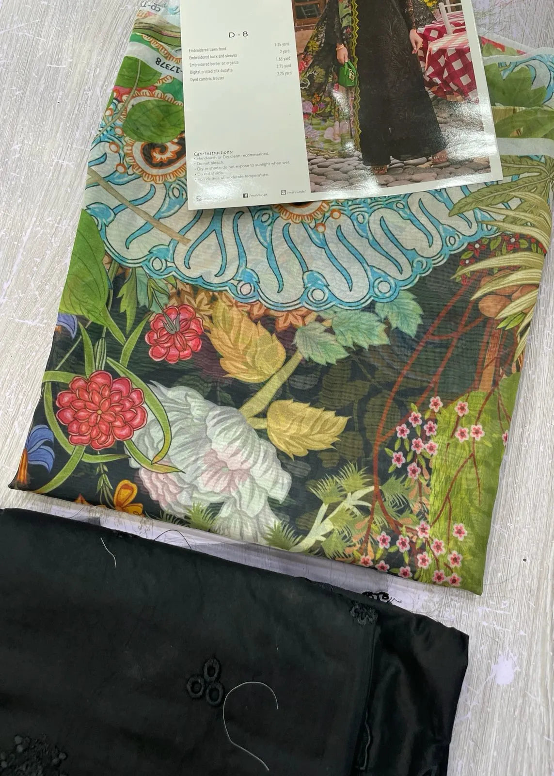 MAHRUKH BY MAHNUR SUMMER LUXURY LAWN COLLECTION VOL-II D-08 ✅ 100% Original
