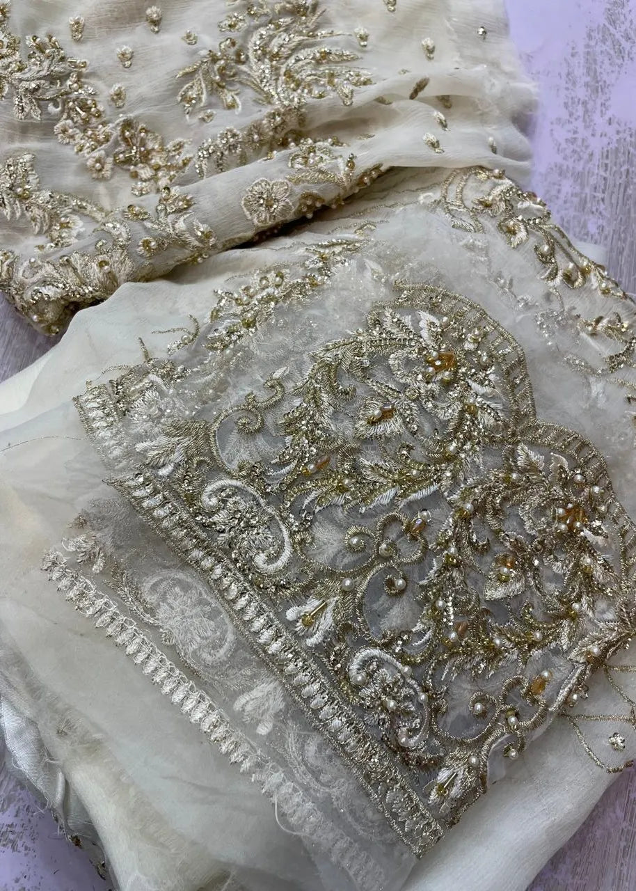 SIDRA ALEEM RAJ KUMARI 25 D#08