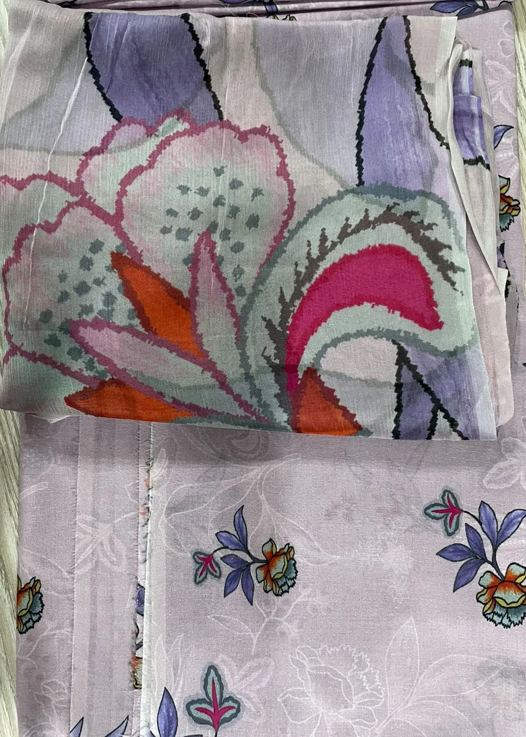 ESSENTIALS BY HUMDUM LAWN WITH CHIFFON DUPATTA VOL-2 D-09 | ✅ 100% Original