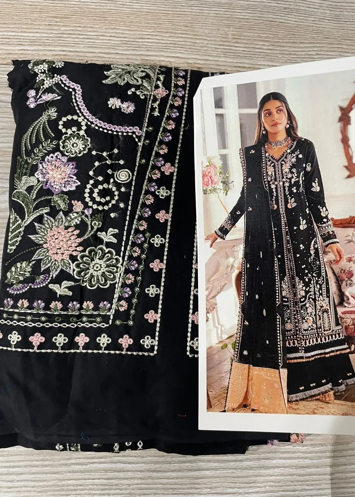 QALAMKAR SUMMER LUXURY LAWN | MISHA