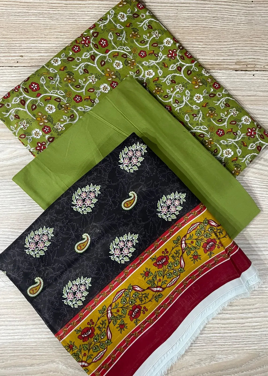 ORIENT BASIC LAWN COLLECTION 3 PIECE UNSTITCHED | ✅ 100% Original
