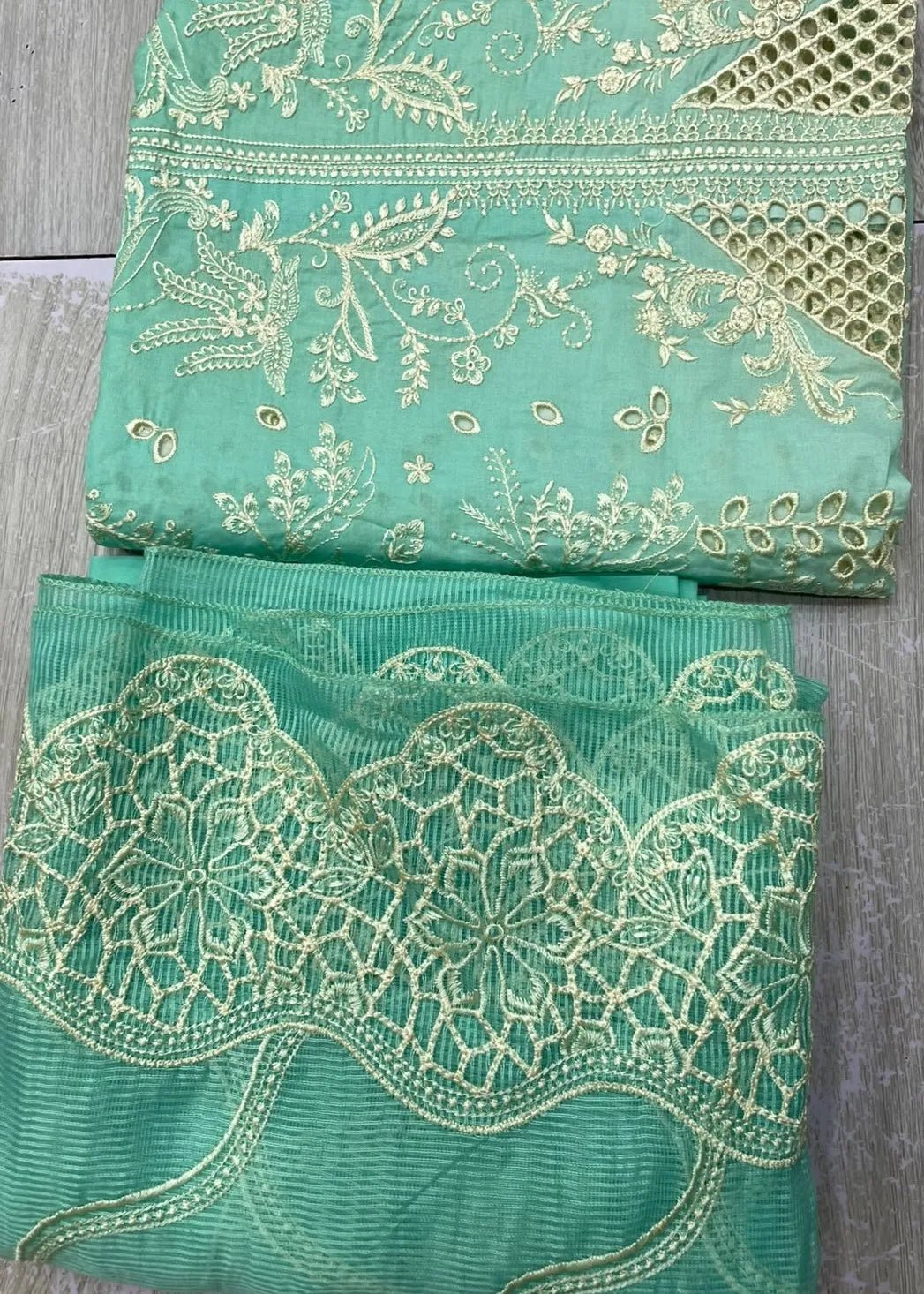 SIRENE BY MAHNUR LUXURY 3PC LAWN '26 S-08 | ✅ 100% Original