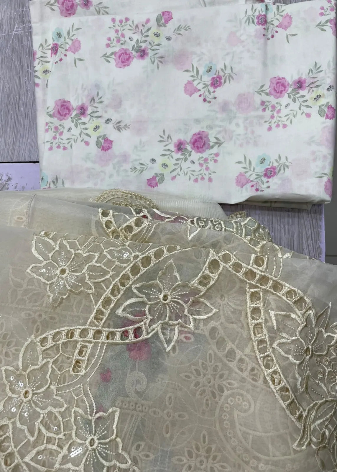 SIRENE BY MAHNUR LUXURY 3PC LAWN '26 S-10 | ✅ 100% Original