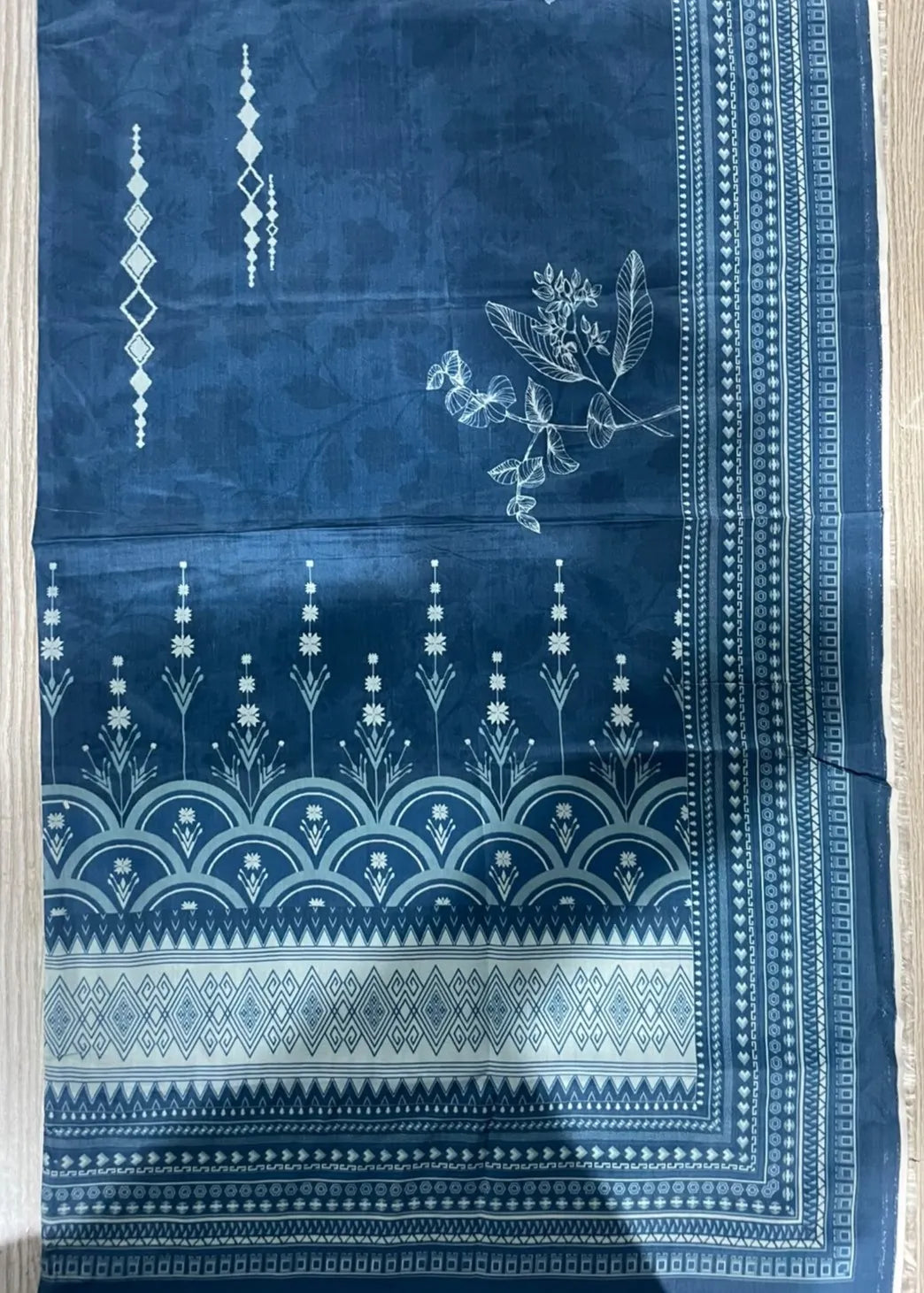 VISCOSE LINEN DIGITAL PRINTED SUIT 3 PIECE UNSTITCHED D-1