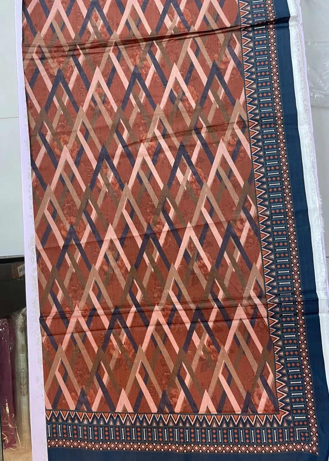 VISCOSE LINEN DIGITAL PRINTED SUIT 3 PIECE UNSTITCHED D-25