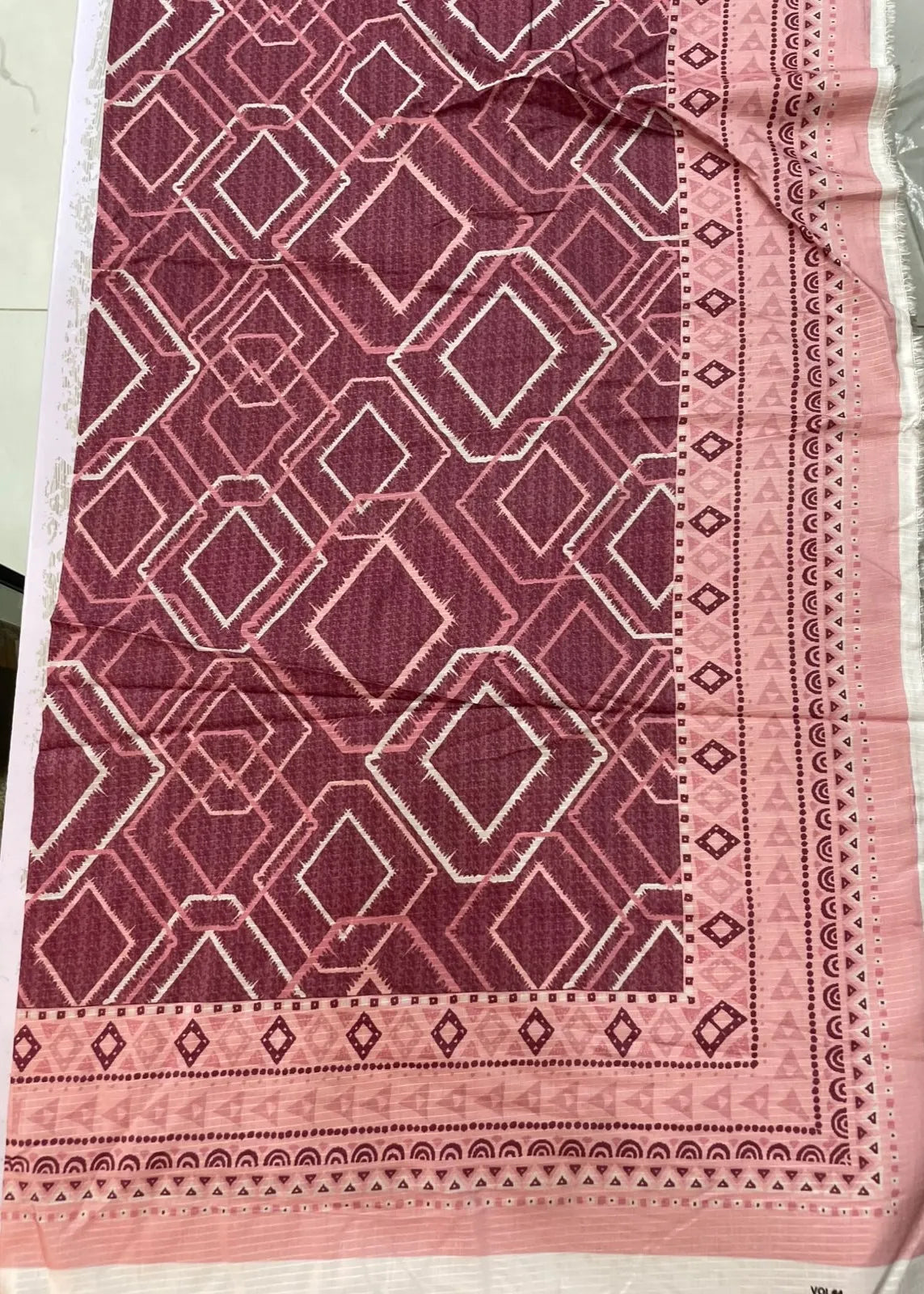 VISCOSE LINEN DIGITAL PRINTED SUIT 3 PIECE UNSTITCHED D-27
