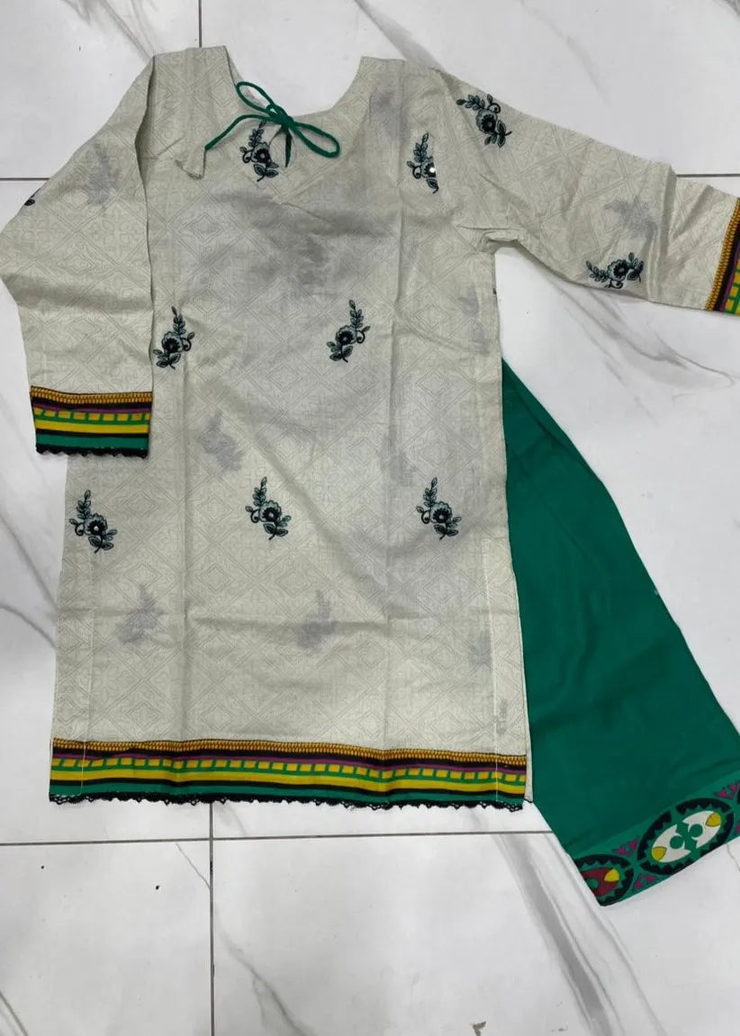 KIDS STITCHED LAWN SUIT 2PC GREEN