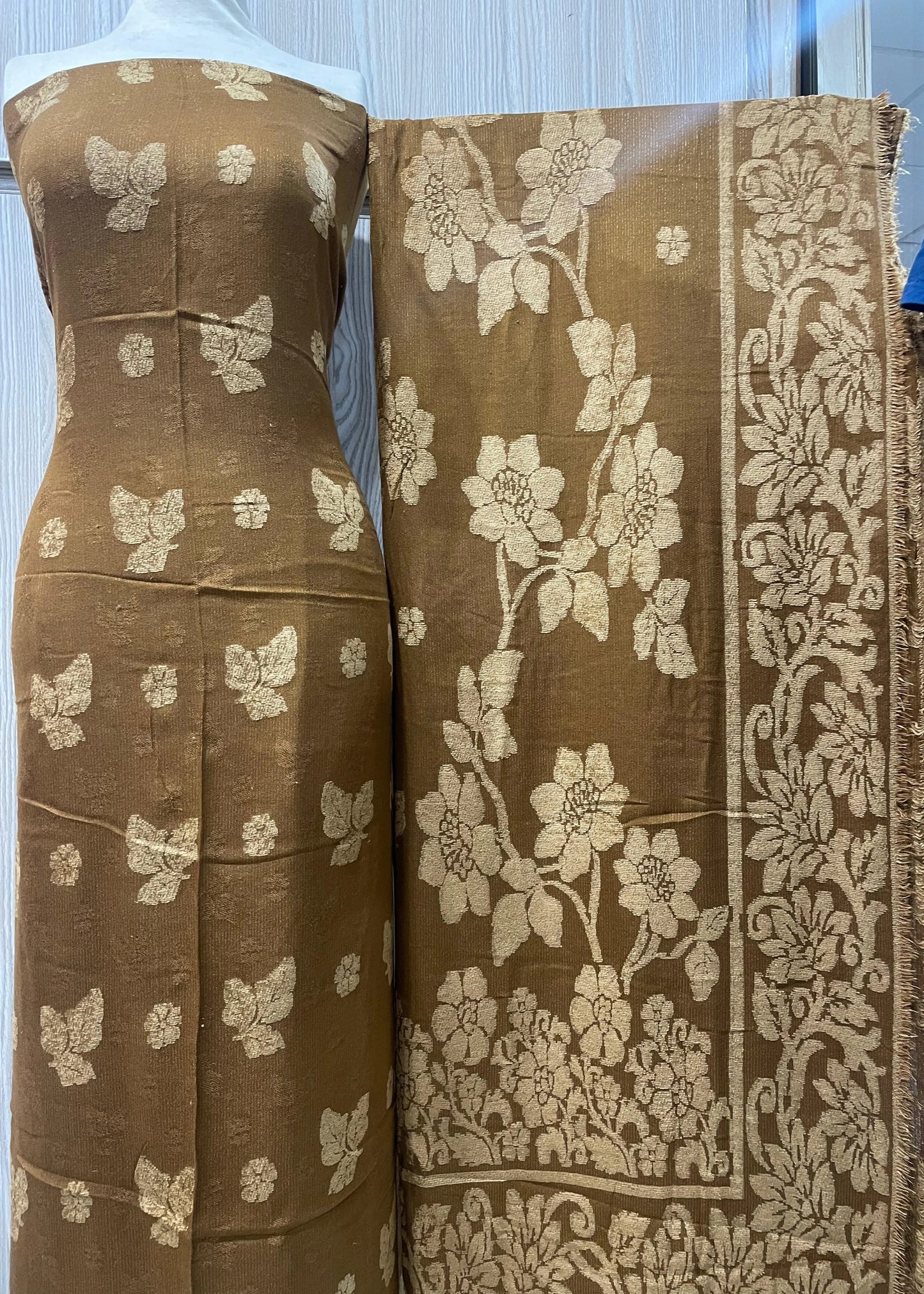 PERSIAN WOOL WINTER 3PC SUIT WITH PALACHI SHWAL (Brown)