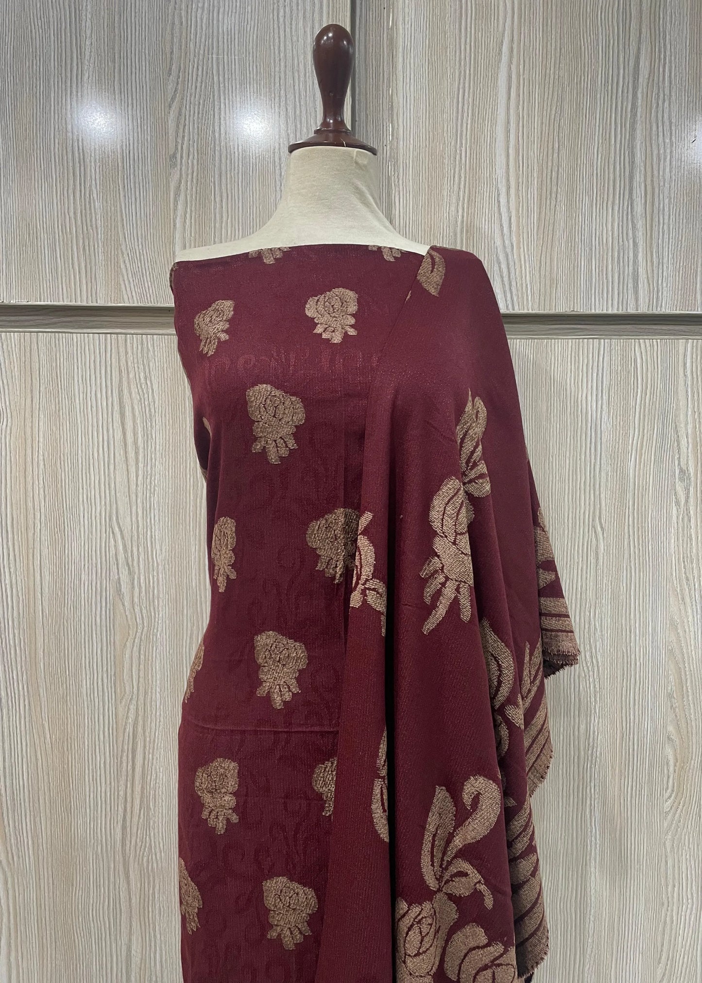 PERSIAN WOOL WINTER 3PC SUIT WITH PALACHI SHWAL (Maroon)