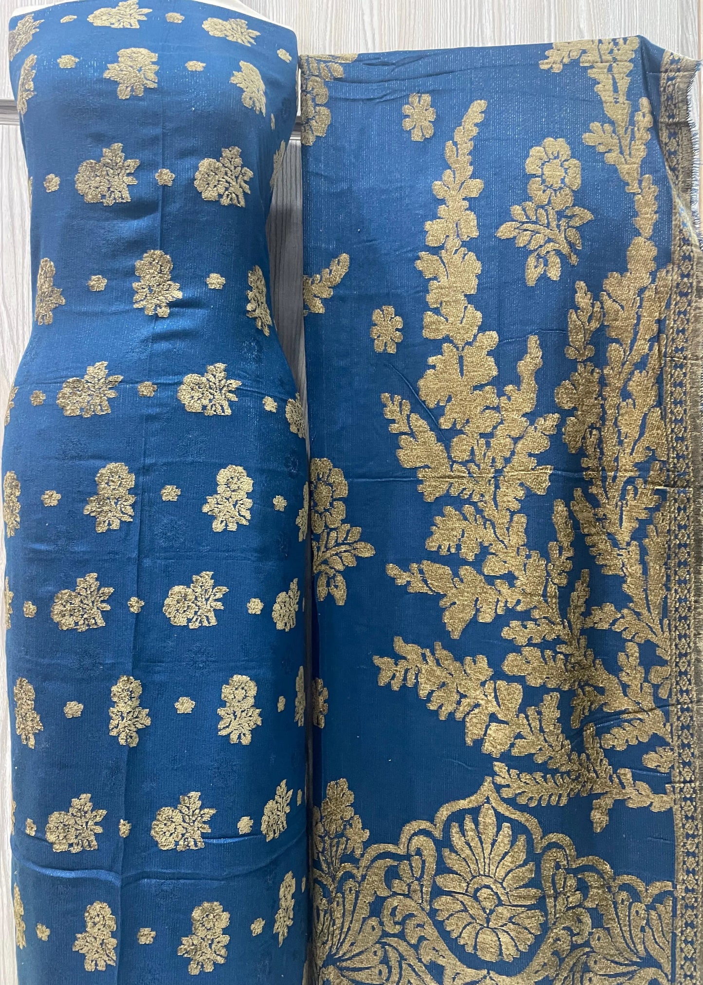 PERSIAN PALACHI WOOL WINTER 3PC SUIT WITH PALACHI SHWAL (BLue) PLD-04