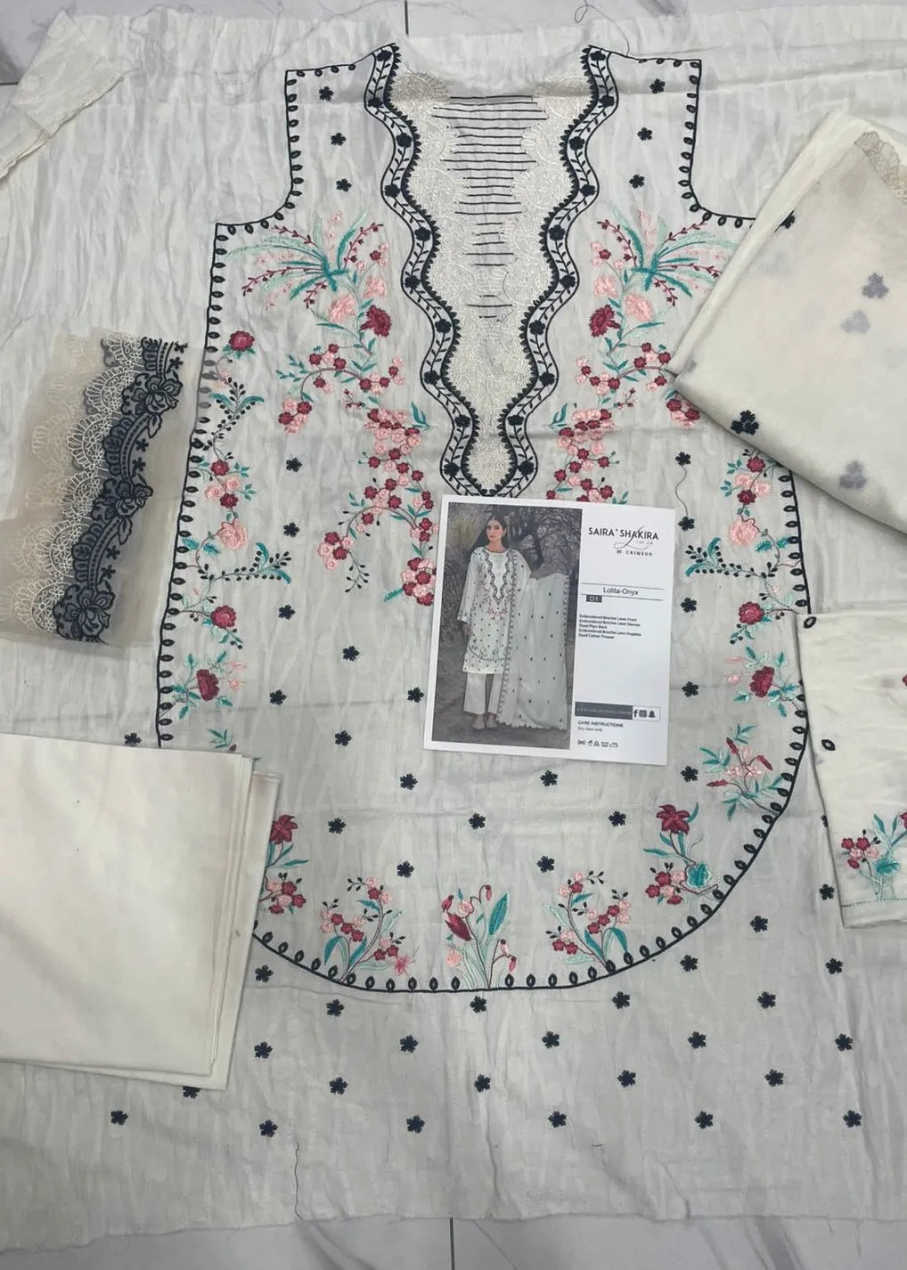 Saira and Shakira Lolita-Onyx D1