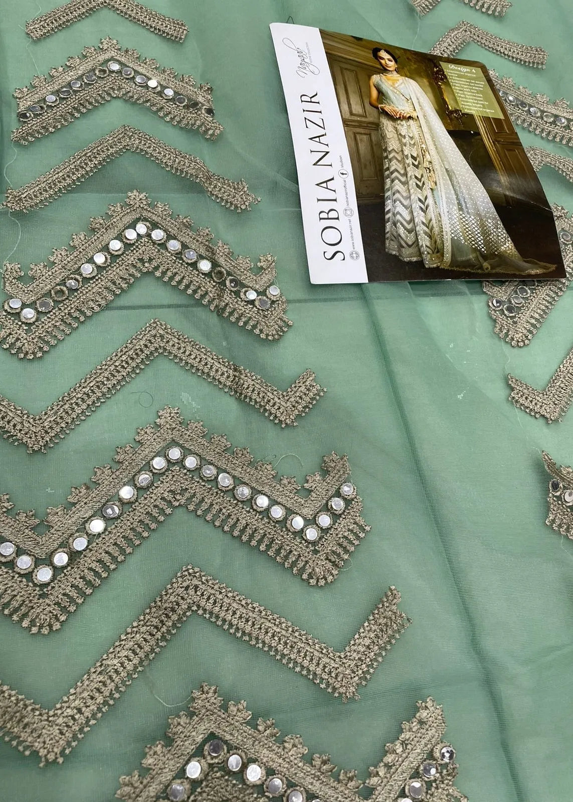 SOBIA NAZIR NAYAAB FESTIVE COLLECTION DESIGN 4