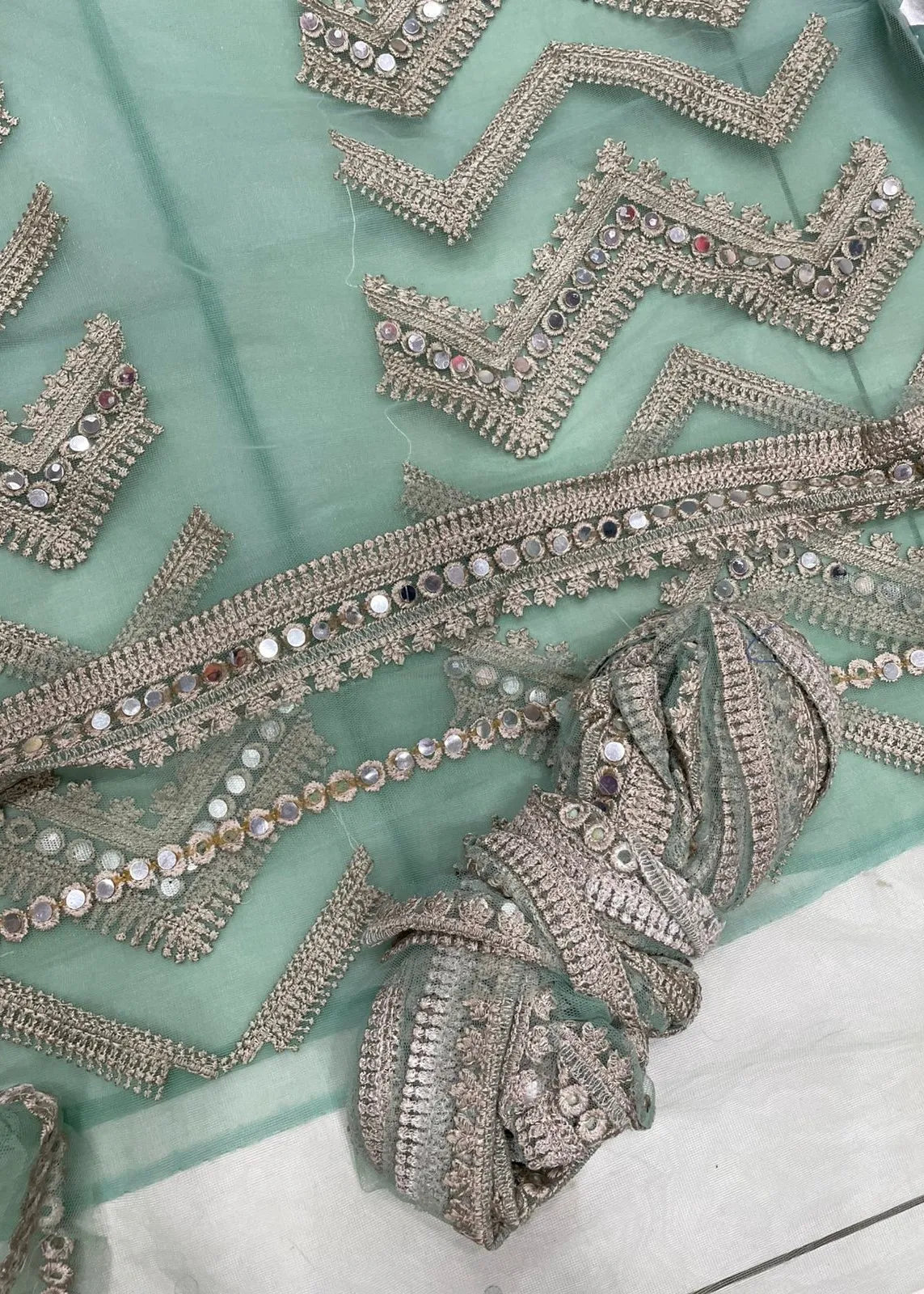 SOBIA NAZIR NAYAAB FESTIVE COLLECTION DESIGN 4