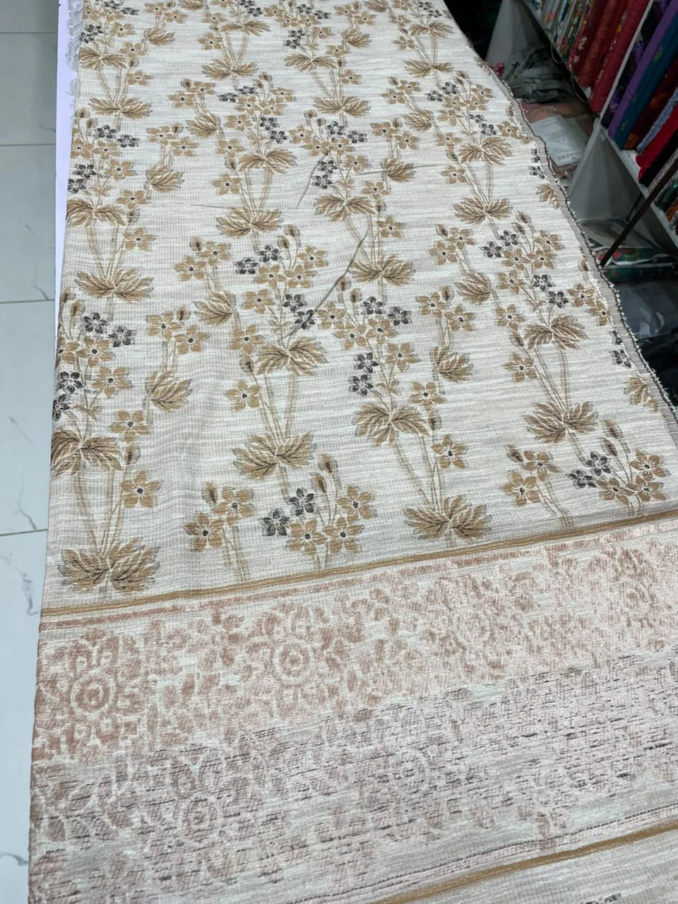 Persian Wool Light Color (LC-06)
